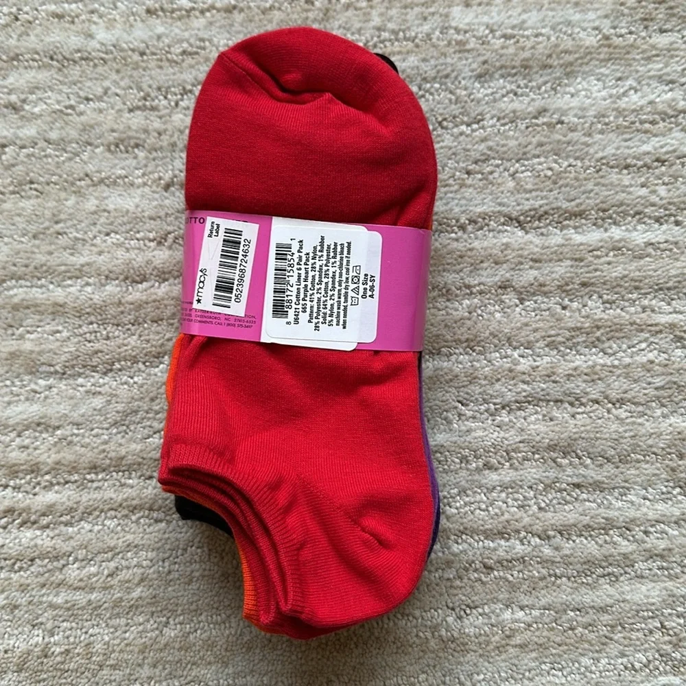 2 Sets of 6 Pairs Each of HUE Womens Cotton Sneaker Liner No Show Socks